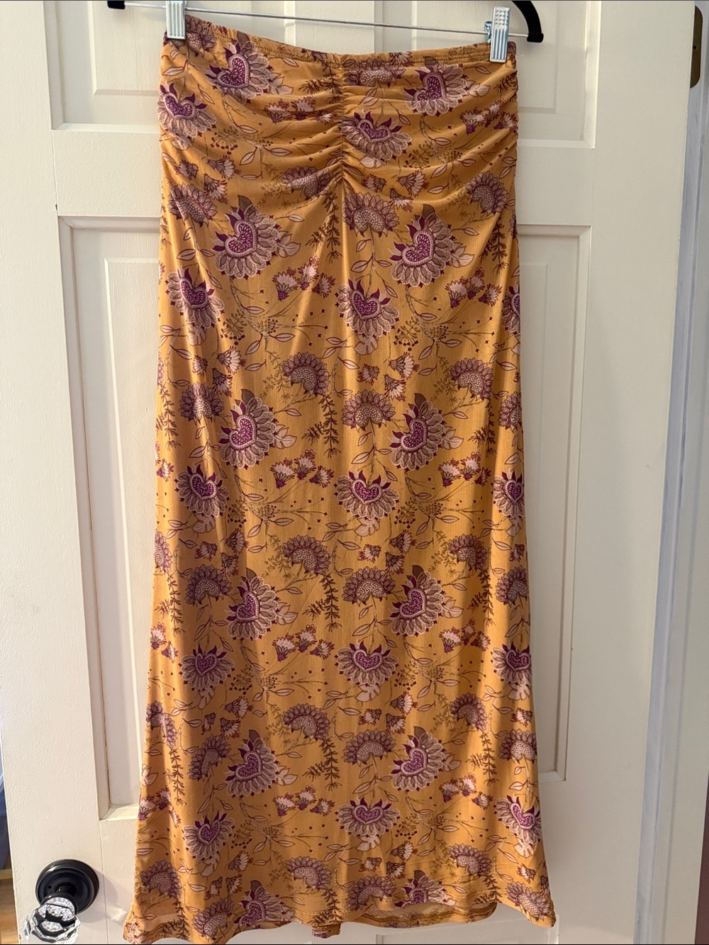 House of Harlow 1960 Mustard Floral Ruched Maxi Skirt - Picture 5 of 9